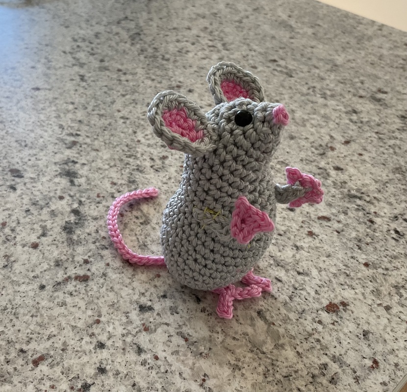 Small Mouse. Crochet pattern