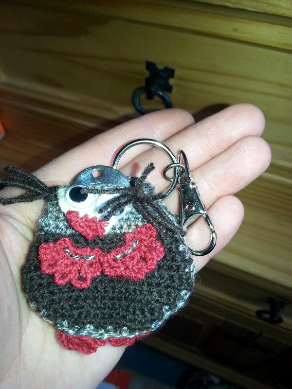 Eulen häkeln - Schlüsselanhänger Häkelanleitung - Verliebte frühlings Eule