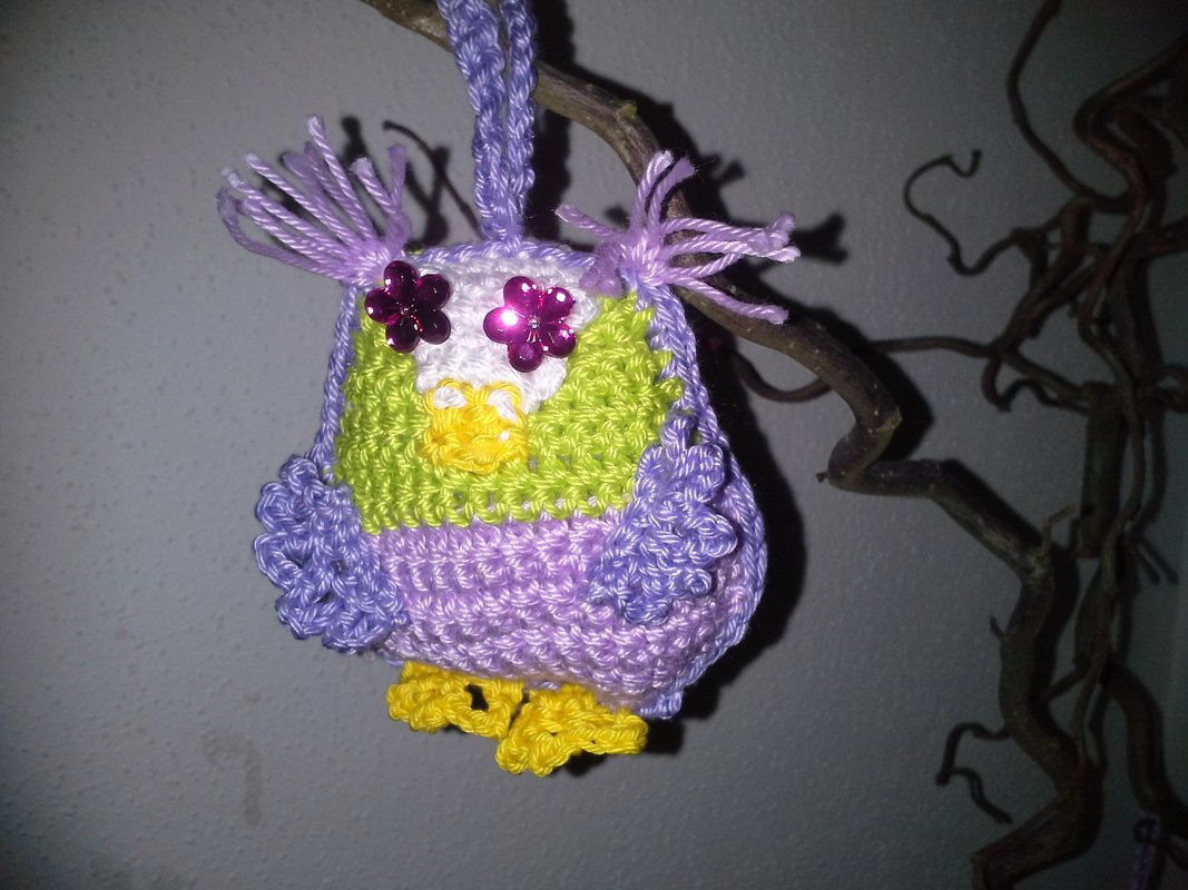 Eulen häkeln - Schlüsselanhänger Häkelanleitung - Verliebte frühlings Eule