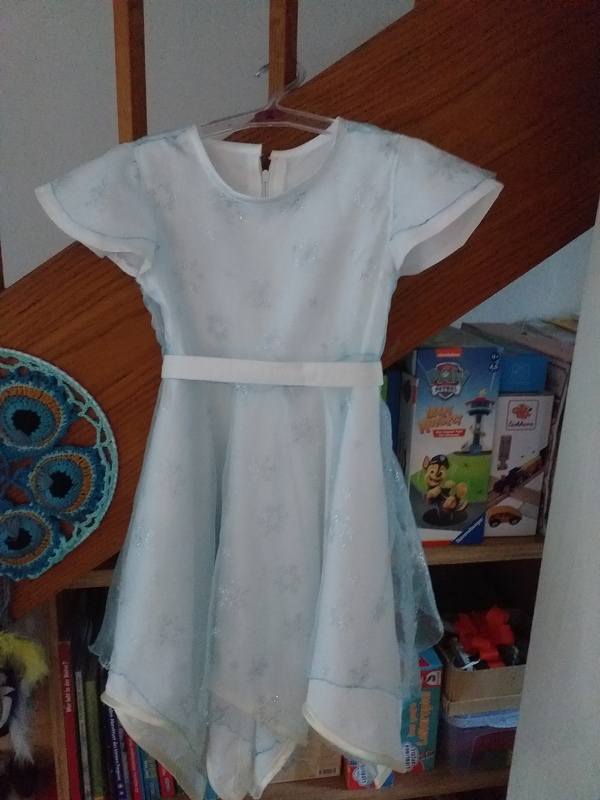 Volantkleid Kymavi 74-164 Schnittmuster mit Beamerdatei