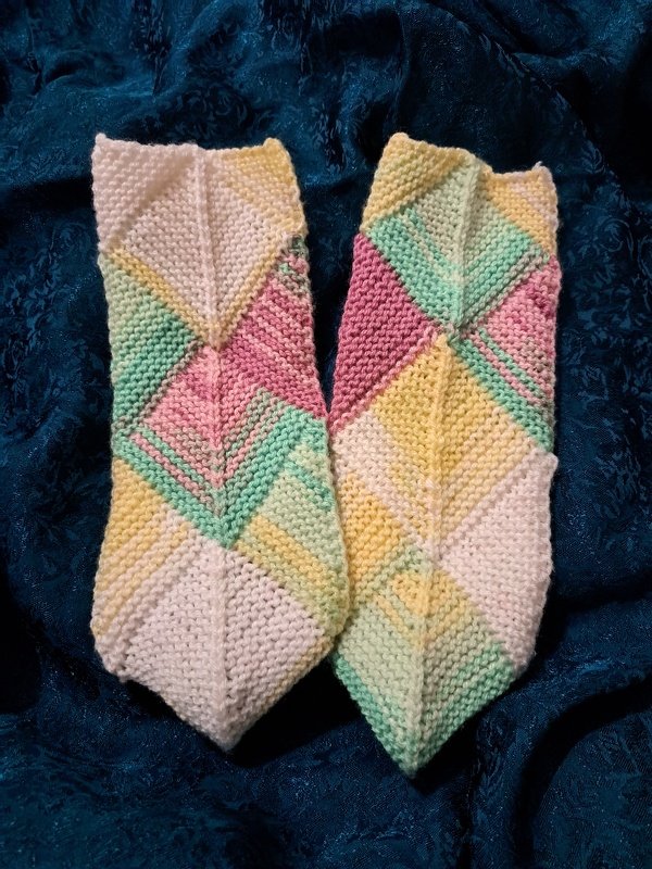 Patchwork Handstulpen/Armstulpen "in one piece" - Strickanleitung