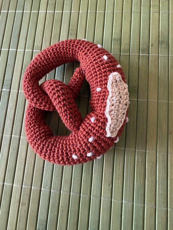 Brezel Häkelanleitung PDF