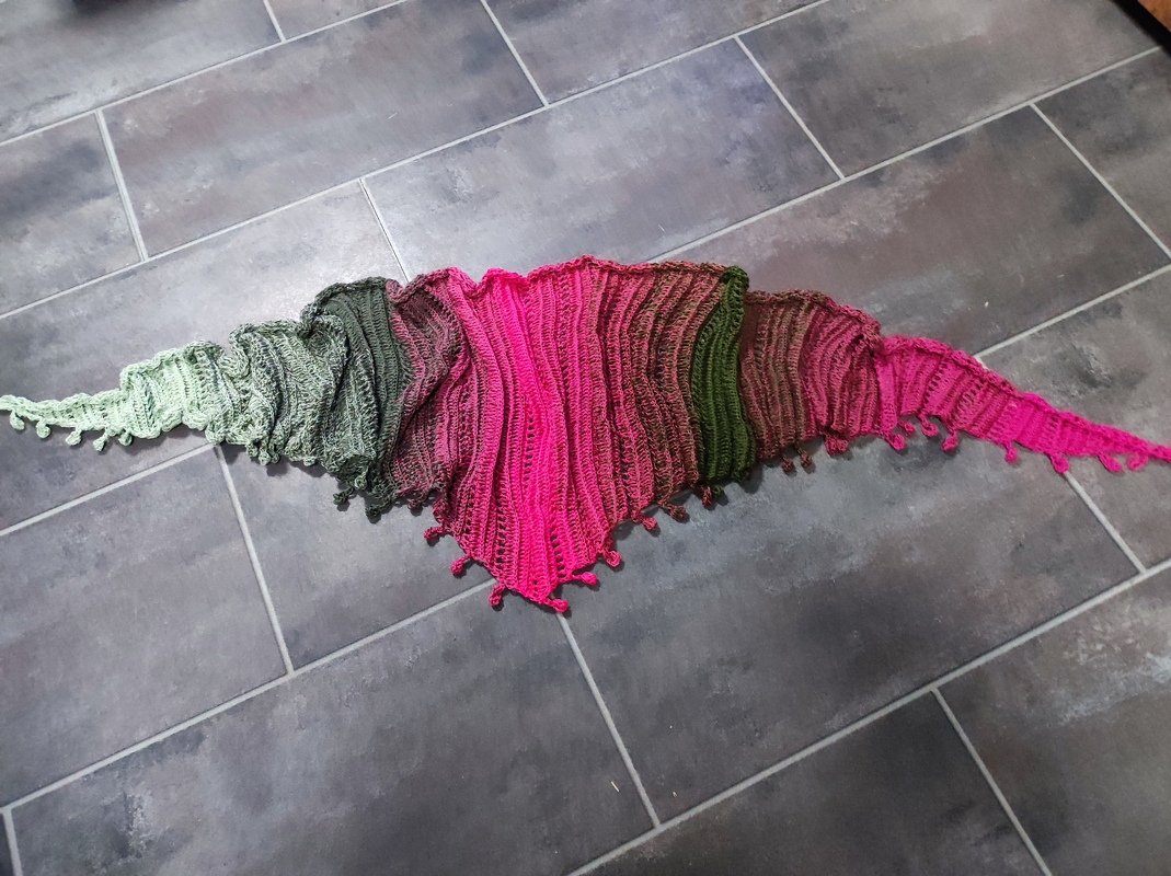 Mad Passion - Häkelanleitung flaches Dreieckstuch side-to-side