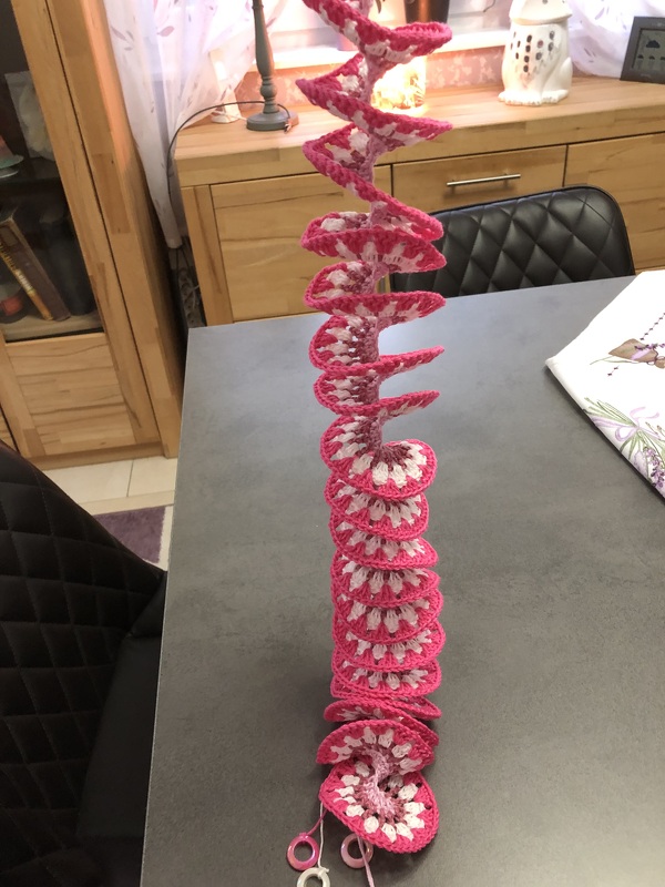 4 Decorative Wind Chimes - Crochet Pattern