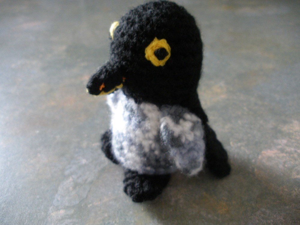 Mini Black Pinguin - Anhänger FreE-Book
