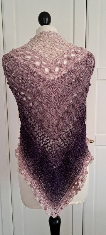 Grapes Wonder - Häkeltuch