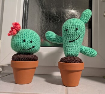 Den Topf hab ich nicht gehäkelt.