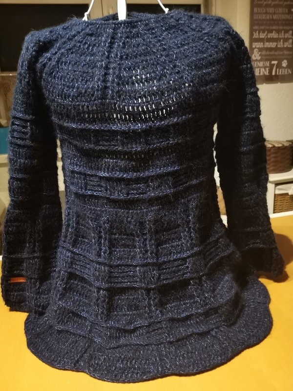 Pullover Blue Moon, Häkelanleitung