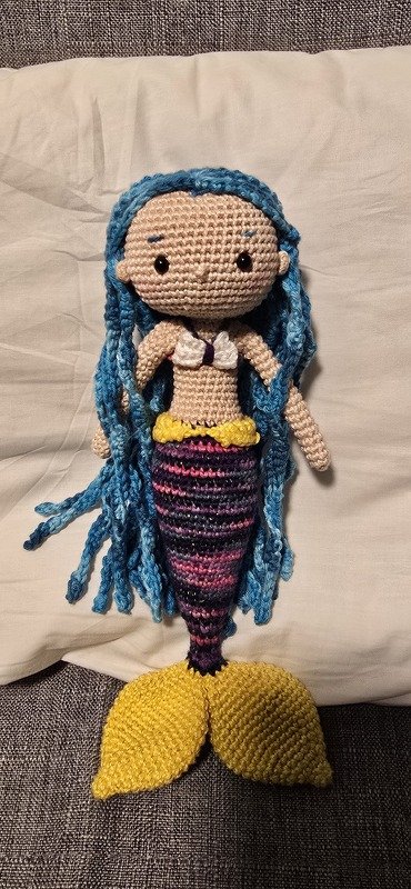 Crochet pattern mermaid, amigurumi doll
