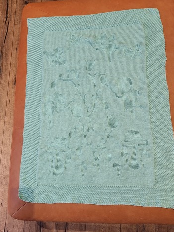 sehr leicht zu stricken - hat eine Menge Freude gemacht und gebracht :-)