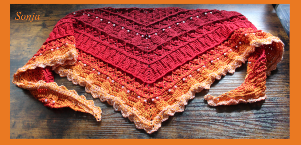 Crochet Pattern Triangular Scarf &quot;Eunomia&quot; with owls