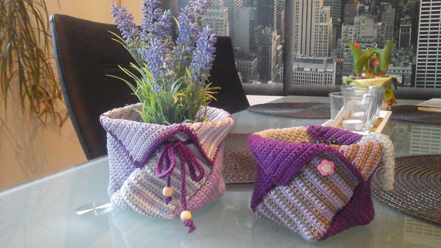 Häkelanleitung für moderne Utensilo Körbchen