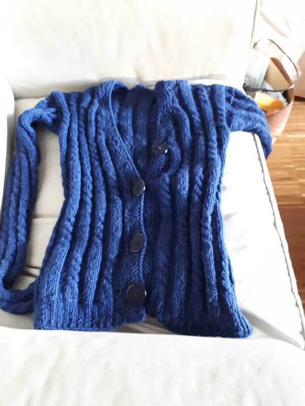 Cardigan mit Zöpfen in Mintgrün