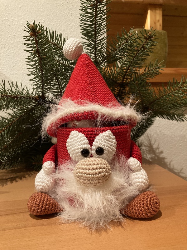 Santa Claus gift box - Crochet Pattern from Diana´s kleiner Häkelshop