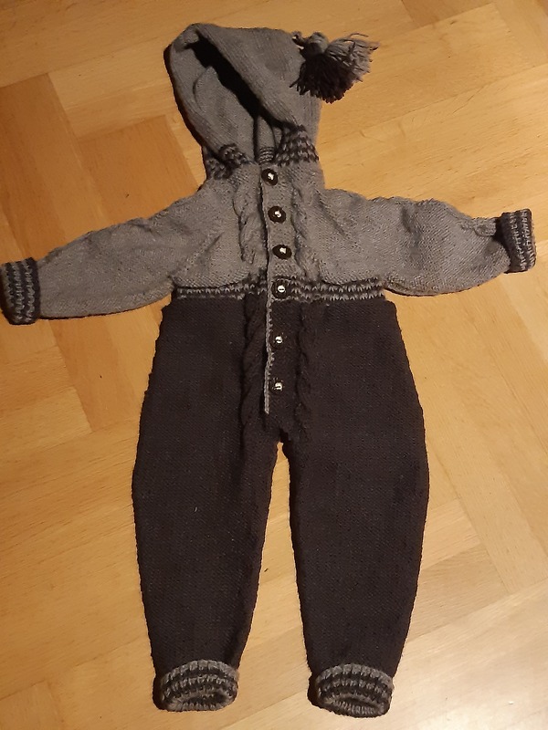 Strickanleitung Babyoverall in Größe 80-86, Nahtlos, deutsche PDF-Datei ,
