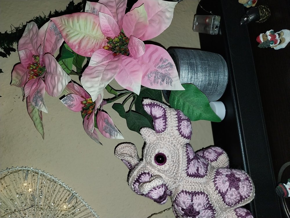 Robert the Baby-Rhino with African Flowers crochetpattern PDF DYN