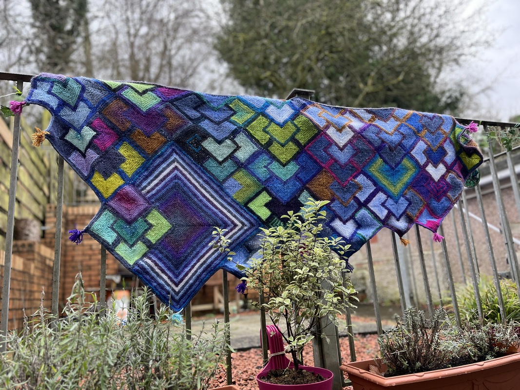 Karlfalke Nr.3, der Große zum reinkuscheln