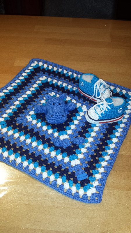 Häkelanleitung - Hipposchnuffeltuch