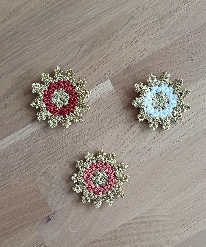 Snowflake "Lumina" in 2 Sizes - Crochet Pattern