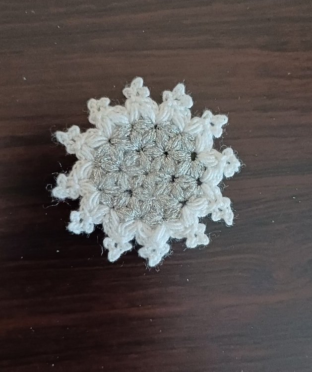 Snowflake &quot;Lumina&quot; in 2 Sizes - Crochet Pattern