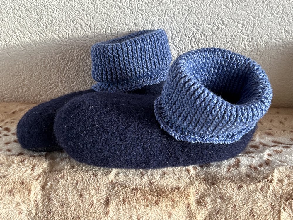 Felt boots / slippers with turtleneck - all sizes