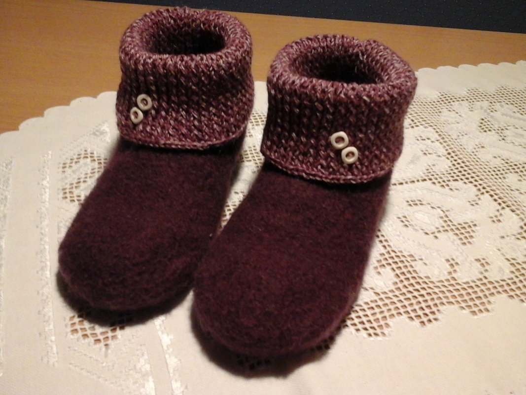 Strick- und Filzanleitung: Filzstiefel mit Rollkragen - alle Größen