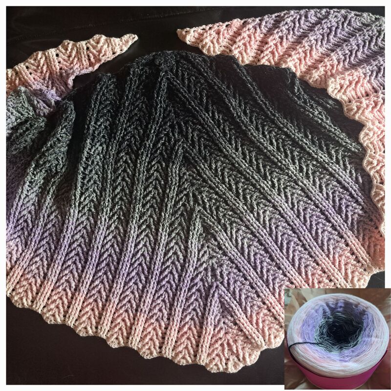 Trendy Wendy - Häkelanleitung flaches Wendetuch