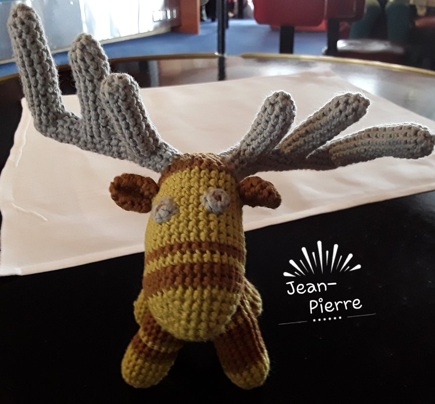 Freddy, der Elch - Amigurumi Häkelanleitung