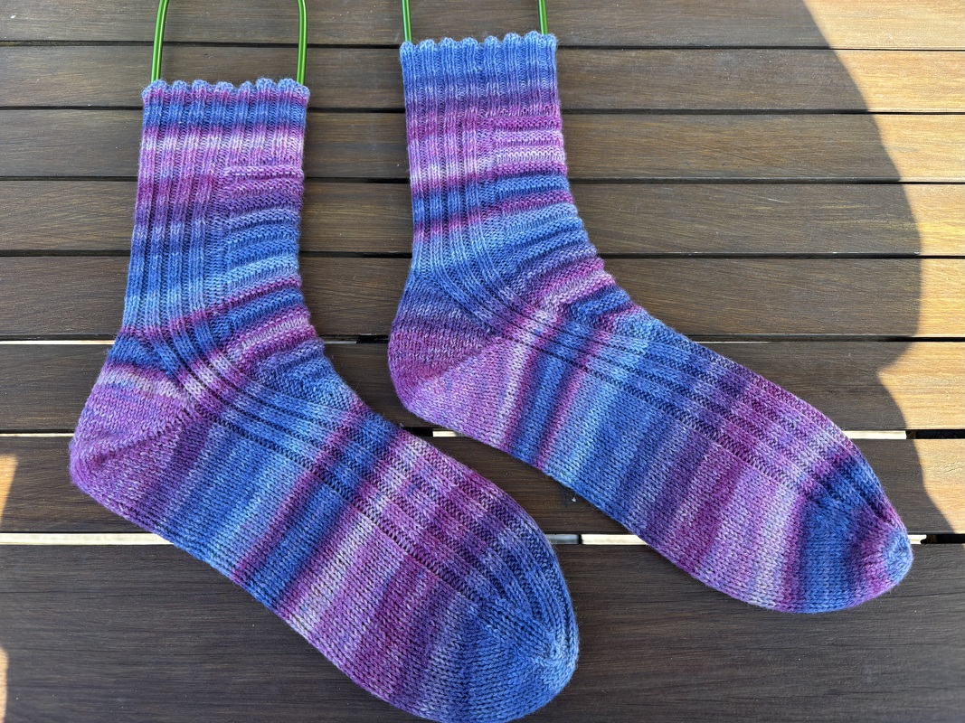 Strickanleitung –SPEEDY SOCKS No. 2 – Chunky Light – Größen: 35-46 - No.272