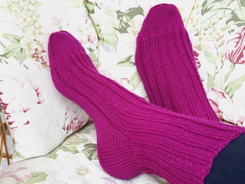 #Sockenweltrekord #Socken
Wunderbar weiche Socken aus 4-fädiger Sockenwolle 