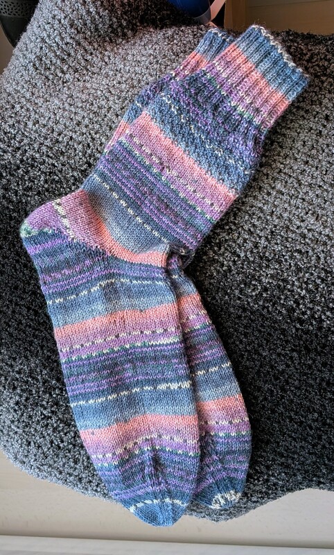 Strickanleitung –SPEEDY SOCKS No. 2 – Chunky Light – Größen: 35-46 - No.272