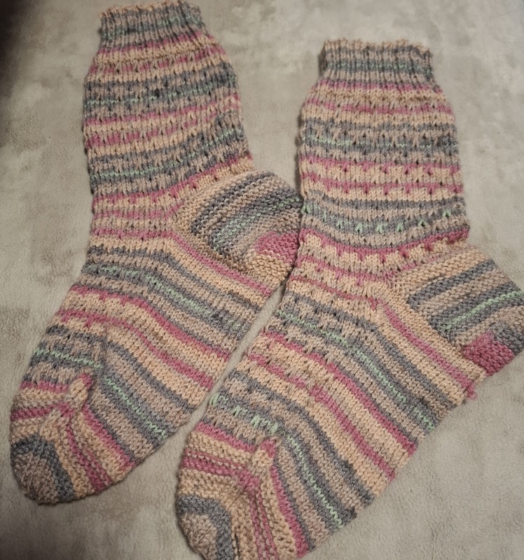 Strickanleitung –SPEEDY SOCKS No. 2 – Chunky Light – Größen: 35-46 - No.272