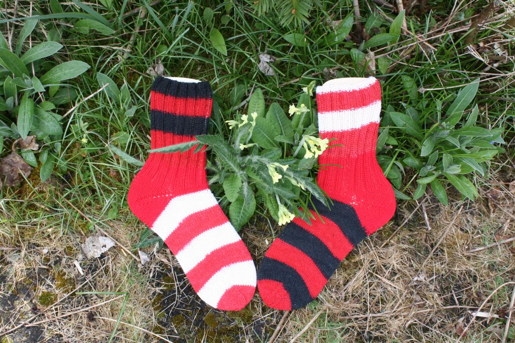 Strickanleitung –SPEEDY SOCKS No. 2 – Chunky Light – Größen: 35-46 - No.272