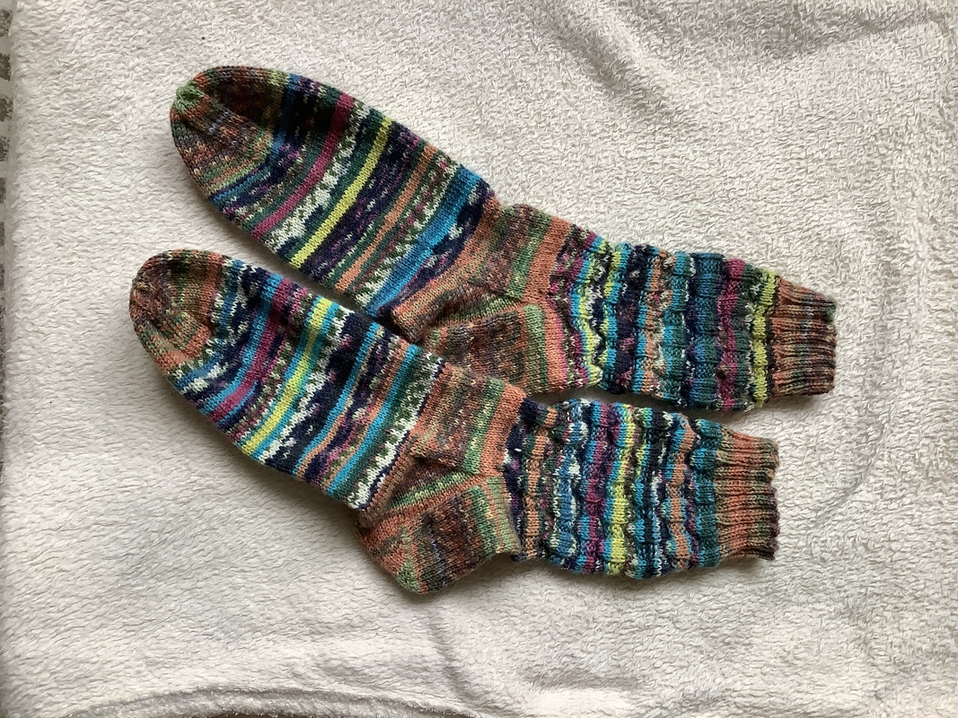 Strickanleitung –SPEEDY SOCKS No. 2 – Chunky Light – Größen: 35-46 - No.272