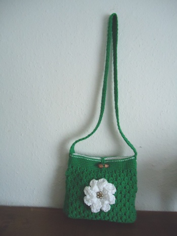 Meine Enkelin ist 16 Jahre, ihr gefällt die sehr gut. Ich fand die ganz toll.