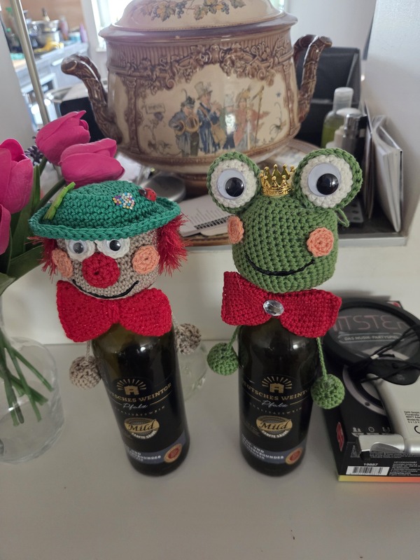 Flaschen Frosch Häkelanleitung