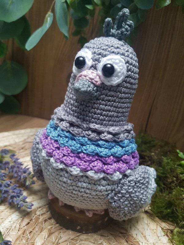 Crochet Pattern - Pigeon Amigurumi - PDF US Terms