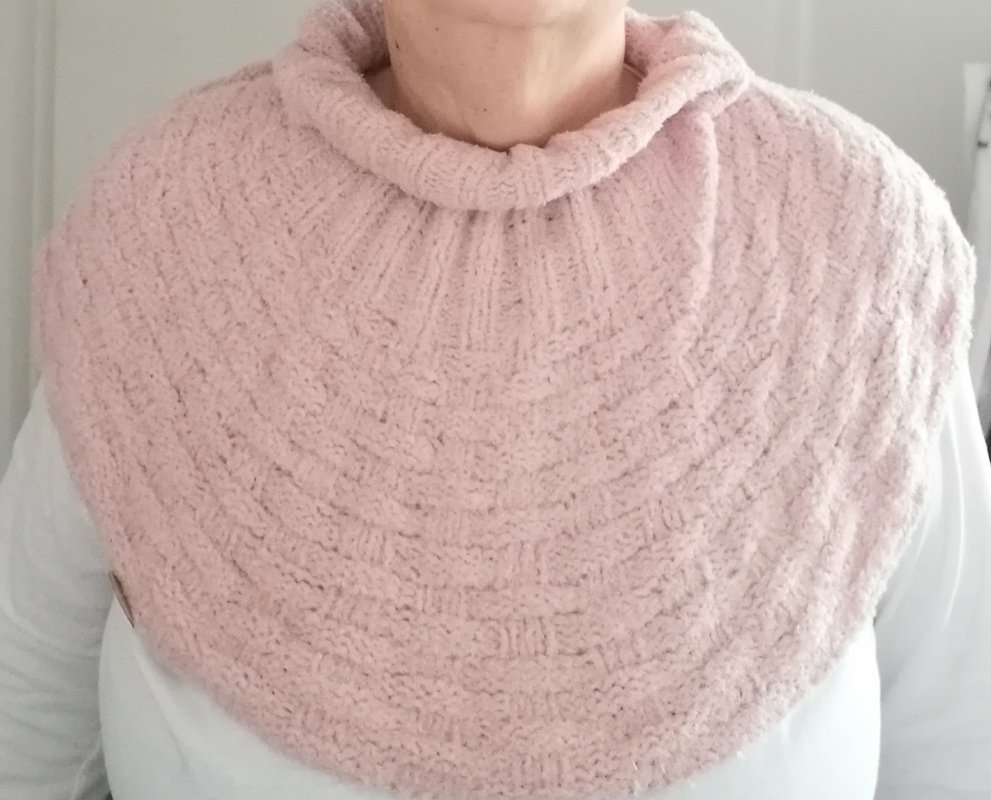 "Warm &amp; Plissiert" Halswärmer stricken PDF-Anleitung