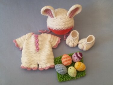 Häkelanleitung Puppenkleidung, Hanni Osterhase