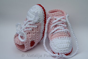 Sehr einfache Häkelanleitung für Mädchen-Chucks