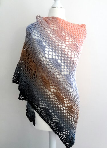 Häkelanleitung Dreieckstuch GrannyWaves