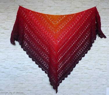 "Loving Flame" gehäkeltes Tuch / Dreieckstuch - Häkeln