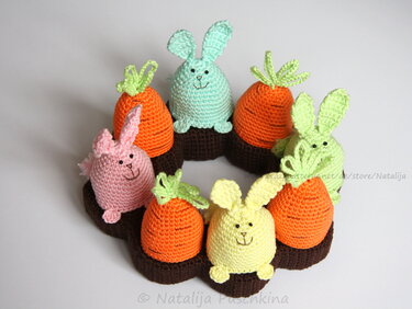 Eierbecher, Tischkranz, Eierw&auml;rmer 'Hasen und Karotten' - 3 in 1 H&auml;kelanleitung - Häkeln