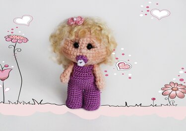 Häkelanleitung Schlüsselanhänger, Taschenbaumler "Kati"