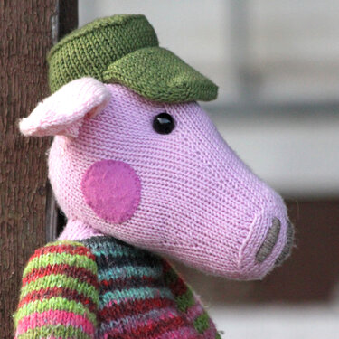 Uncle Herman the Country Swine, knitting pattern