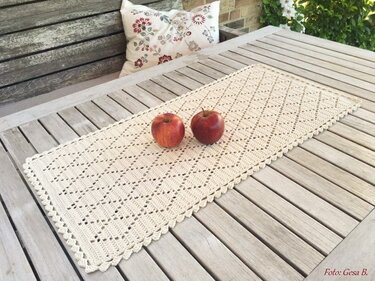 Häkelanleitung Tischläufer Raute
