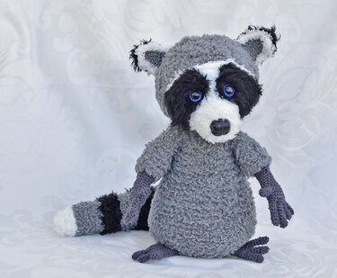 Waschbär incl Anleitung für Häkeln von Kuschelwolle Fransengarn