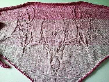 Shawl  "Connected Heartliness" - Knitting