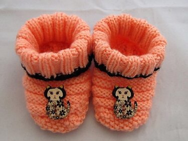 Strickanleitung Babyschuhe-Mietze