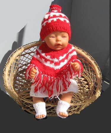 Poncho, Mütze und Knöchelwärmer für Baby Puppen - Bild 2